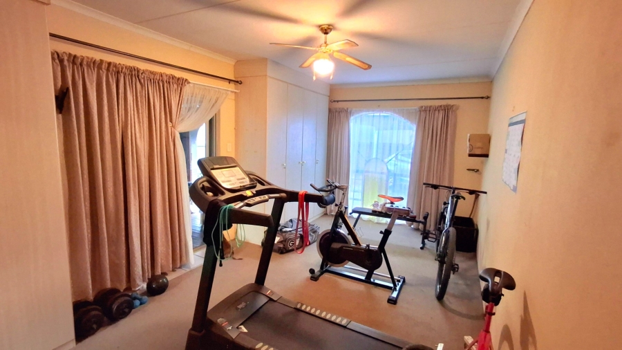 3 Bedroom Property for Sale in Vaalpark Free State